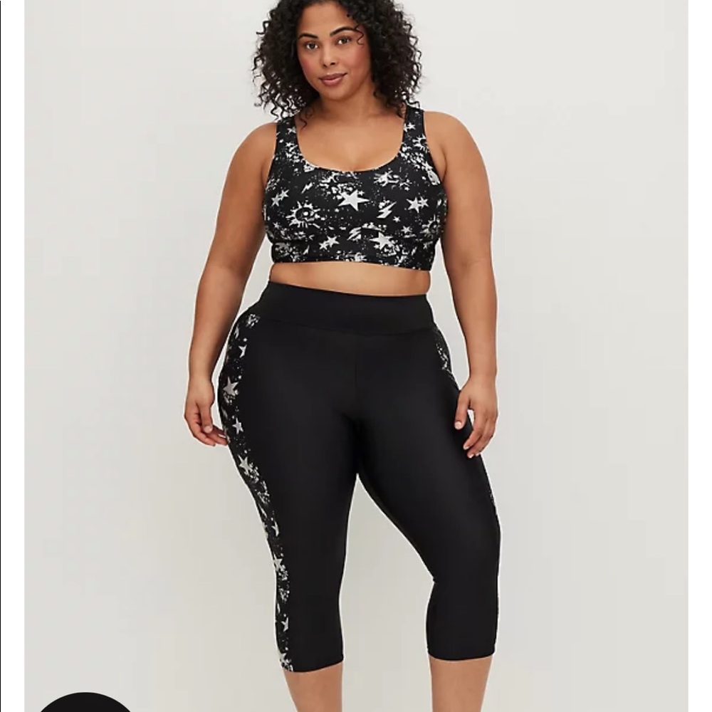 New! SET! Torrid Sz 3 Stars Skulls Swim Bathing Suit Top Leggings Bottoms 3X - Picture 2 of 7